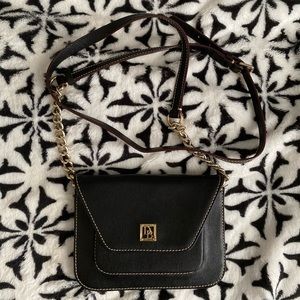 D&B crossbody bag